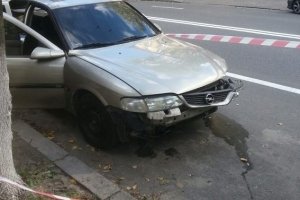 Стрілянина на Дегтярівській: поранені два киргиза, коли виходили з мечеті