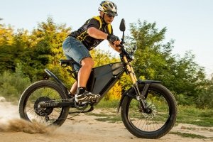 Вітчизняний конкурент Tesla: українці створили гібрид мотоцикла й гірського велосипеда