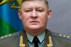 Российских военных в Казахстане возглавляет генерал Сердюков, руководивший аннексией Крыма