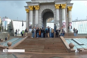 На Майдані Незалежності народні депутати влаштували мітинг – вимагали ухвалити закони