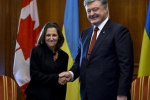 Порошенко у Канаді зустрівся з очільницею МЗС і бізнесменами: про що говорили