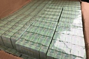 Покуримо люльки та й забудемо думки: контрабандистів акцизних марок засудили до 8 років