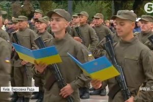 У Києві 250 бійців Нацгвардії склали військову присягу