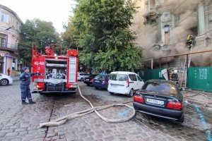 В Одесі знову горить дім Руссова – фото, відео