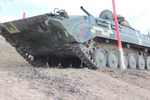 Опанувати танки: бійці на Луганщині вчаться бути "бронеснайперами" – ФОТО