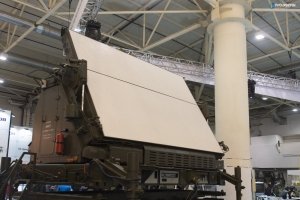 "Укроборонпром" продемонстрував новий 3D-радар, який може відстежувати до 500 цілей одночасно (фото)