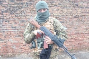 "Прикрив побратимів собою": Президент присвоїв Олександру Капушу звання Героя України