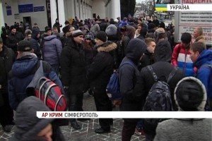 На масовий провладний мітинг Партія регіонів до столиці звозить тисячі людей [відео]