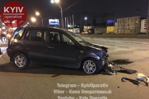 У Києві п'яний поліцейський спровокував потрійну ДТП