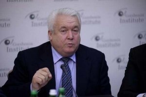Регіонал-втікач Олійник заявив, що фінансує один з наметів під Радою – відео