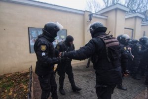 Внаслідок сутичок в Одесі понад 20 правоохоронців отримали травми