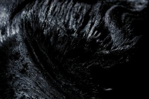 Фотограф без використання комп'ютерної графіки створив відео "магнетичного танцю", що виглядає як 3D