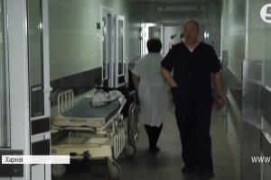 "Найближчі півроку – в ліжку": з лікарні виписали потерпілу в ДТП у Харкові