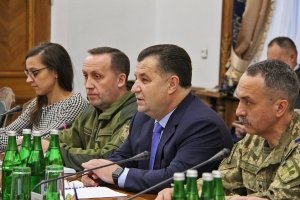 Полторак: Ситуація на Донбасі – загроза всьому західному світу