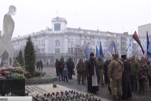 У Житомирі вшанували пам'ять загиблих учасників Революції Гідності – відео