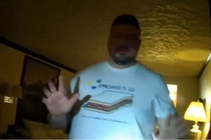 У США поліція застала з підлітком сенатора, якого судять за секс-злочини проти неповнолітніх