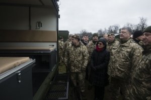 40 медичних машин "Хаммер" вирушають в зону АТО
