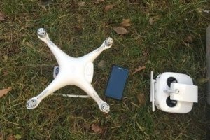 Двоє українців намагалися за допомогою дрона доставити контрабандні цигарки до Польщі