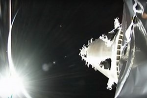 SpaceX запустила ракету Falcon 9 з десятьма супутниками: як це було – відео