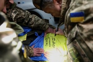 Президент помилує злочинницю заради прискорення повернення заручників