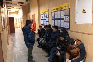 Прикордонники затримали в Одесі 9 нелегальних мігрантів із Бангладеш 