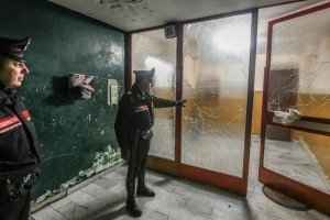 В італійському Турині у сміттєвому баку вибухнула бомба, є поранені