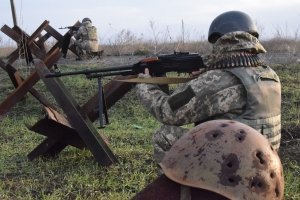Терористи продовжують зривати перемир'я: тепер стріляють на двох напрямках