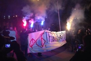 Активісти заблокували в'їзд до Києво-Печерської Лаври – фоторепортаж
