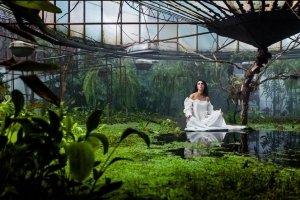 Уквітчана й неповторна: вагітна переможниця Євробачення-2016 знялась у чуттєвій фотосесії – ФОТО