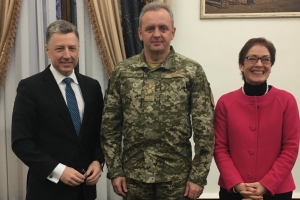 Курт Волкер вже прибув до Києва – зустрівся з Муженком