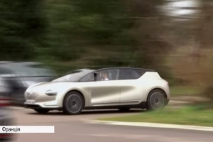 Диво-автівка майбутнього: Renault створив машину з віртуальною реальністю – ФОТО