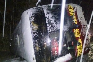 На Львівщині перекинувся автобус, що перевозив футбольну команду