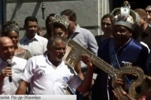 Самбодром і ключ для Момо: у Ріо-де-Жанейро стартував знаменитий бразильський карнавал