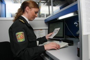 Росіянка попросила політичного притулку в України