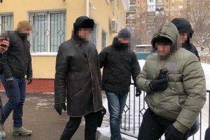 Постачав ліки окупантам: у Києві за фінансування тероризму затримали бізнесмена