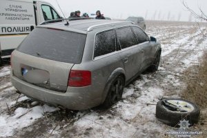 Не менш як 20 зухвалих пограбувань: у Херсоні затримали банду злодіїв