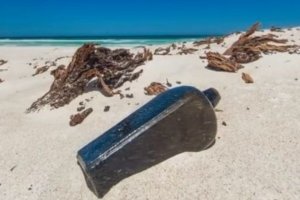 Лист із минулого: в Австралії знайшли найдавніше послання в пляшці