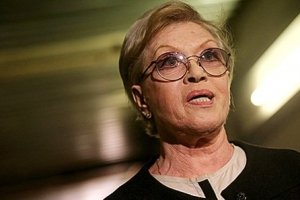 Алісі Фрейндліх та ще шести російським артистам заборонили в'їзд в Україну