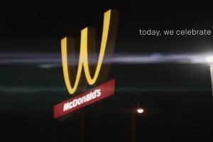 McDonald's Міжнародного жіночого дня вперше в історії змінив логотип – відео