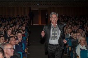 "ЗА ЧАЙ.COM": знавець кіно та гендиректор МКФ "Молодість" – Андрій Халпахчі в ефірі "5 каналу"