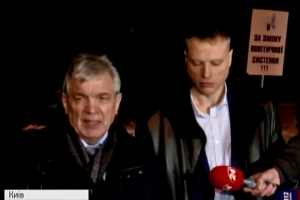 Ночуватиме в СІЗО: що розповіли адвокати Савченко після її допиту