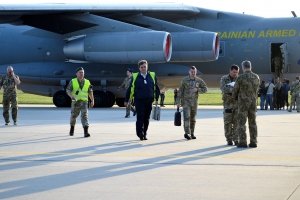 Українські військові льотчики повернулися з Гренландії після чотирьохтижневої операції
