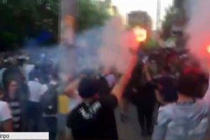 У Дніпрі ультрас побилися з поліцією: є постраждалий та затримані