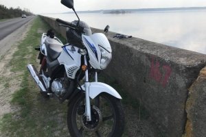 У брата Мустафи Найєма під будівлею суду викрали мотоцикл