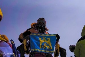 Альпініст Роман Городечний, який підкорив Еверест, повернувся додому