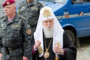 Православна церква призначила Нацгвардійцям капелана та подарувала мікроавтобус