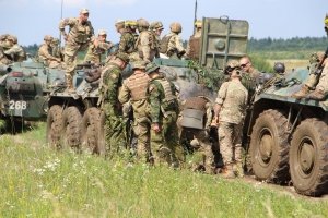 Скупчення російських військ: у Канади є два варіанти посилення військової допомоги Україні