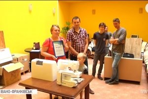 Шанс на самореалізацію: як допомагають колишнім бійцям АТО та переселенцям розпочати власну справу