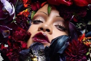 Ріана здивувала прихильників новим beauty-трендом – ФОТО