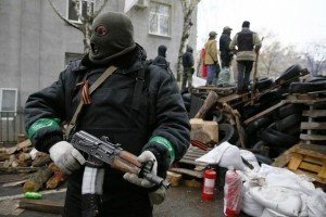 Вночі терористи обстрілювали блок-пости української армії, втрат немає